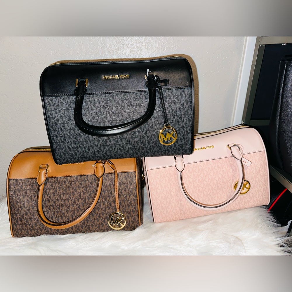 Medium duffle bag